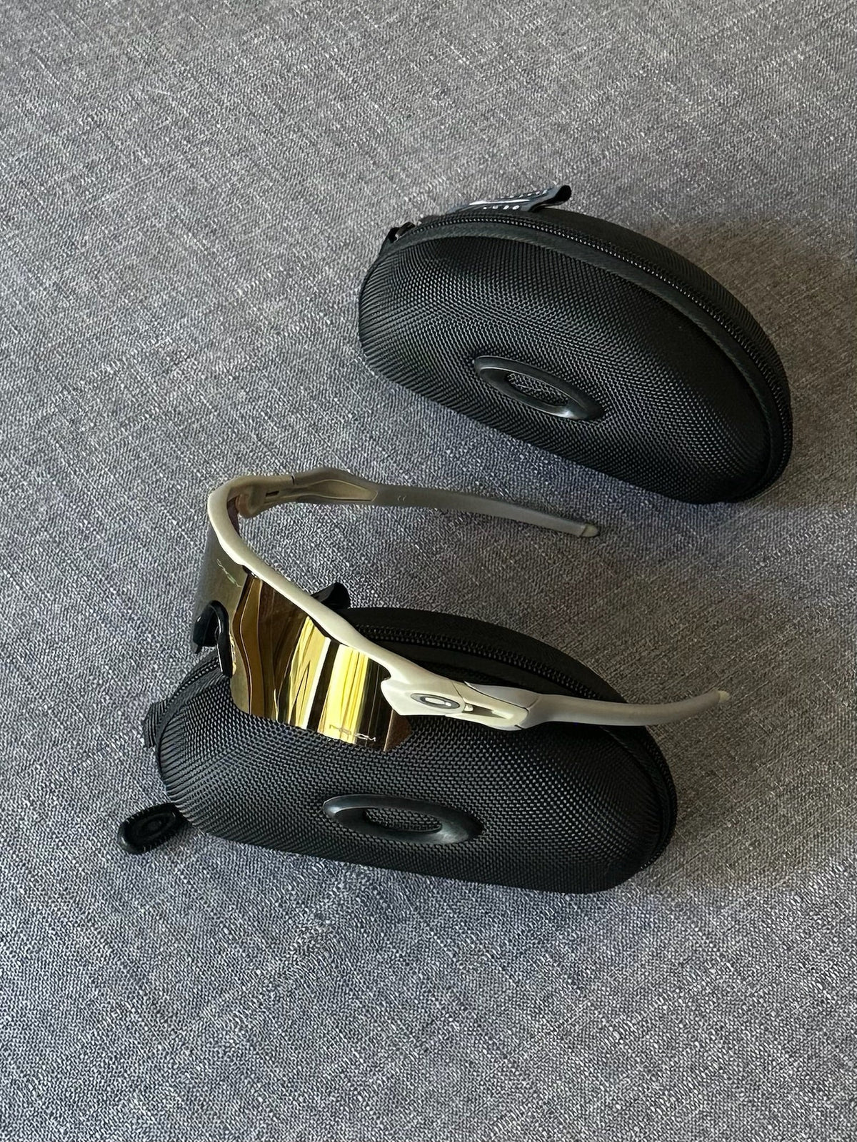 Oakley Radar EV Trail Shield — Chrome Gold — view 2