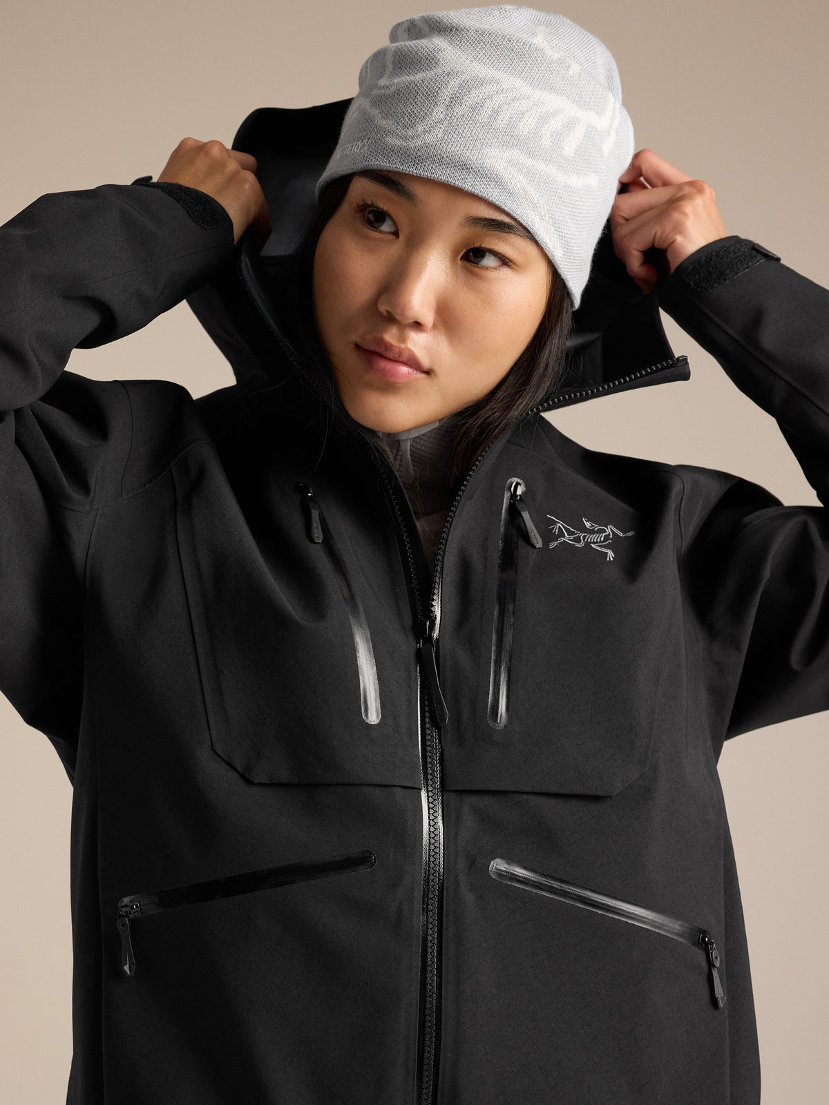 Bird Head Toque Solitude / Arctic Silk Hover