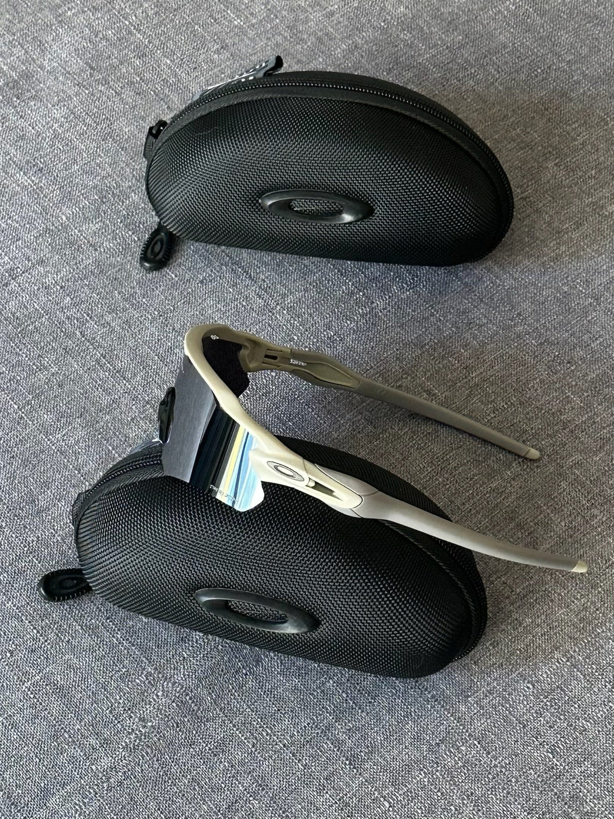 Oakley Radar EV Trail Shield — Mirror Silver — view 2