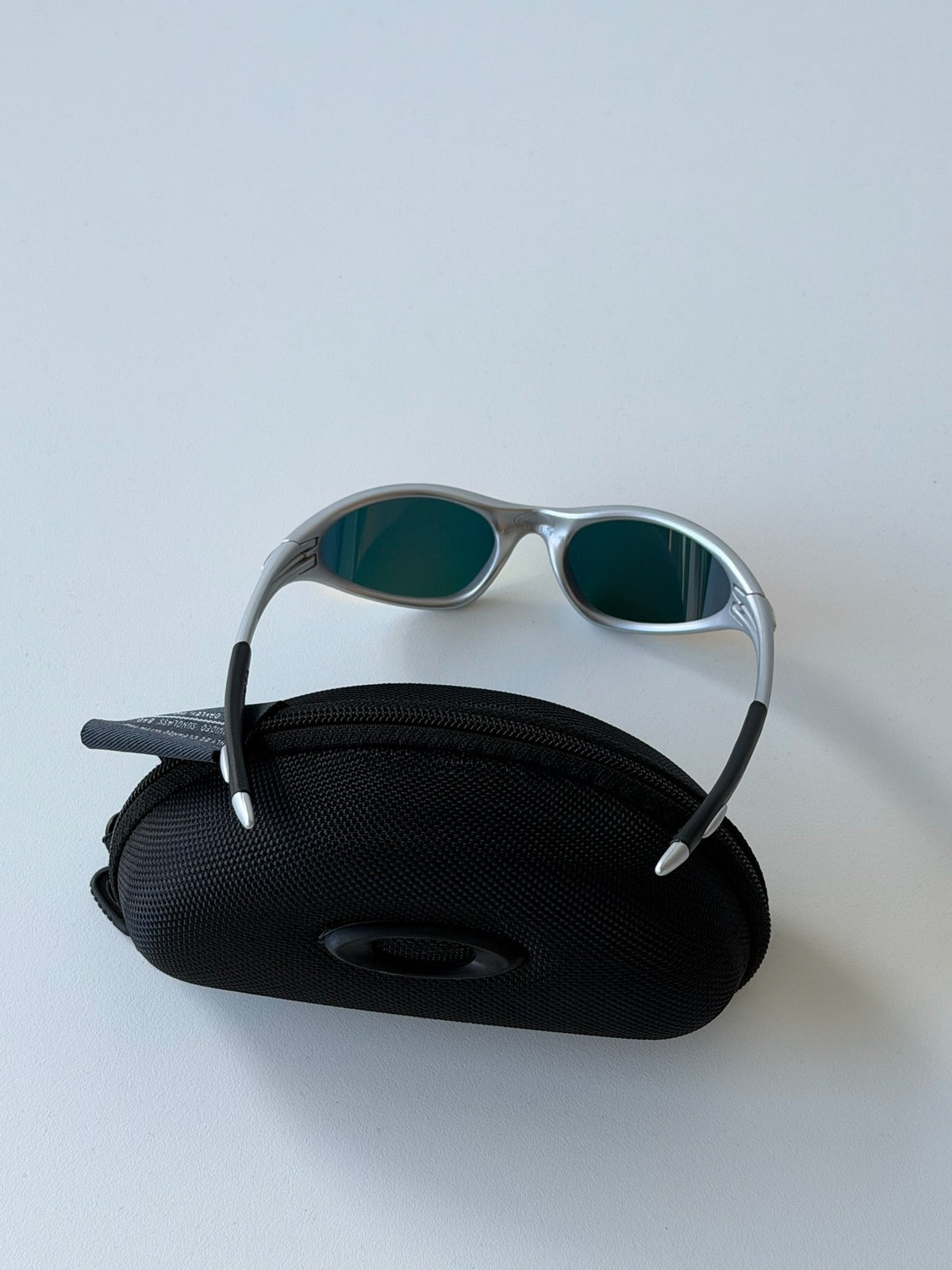 Oakley Eye Jacket Minute 1.0 Sunglasses – Silver / Fire Red — original product photo 4