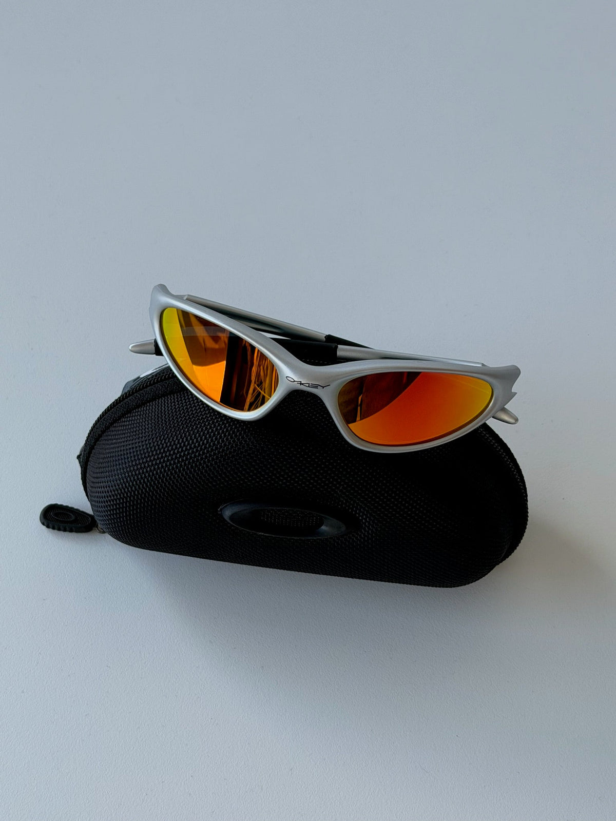 Oakley Eye Jacket Minute 1.0 Sunglasses – Silver / Fire Red — original product photo 6