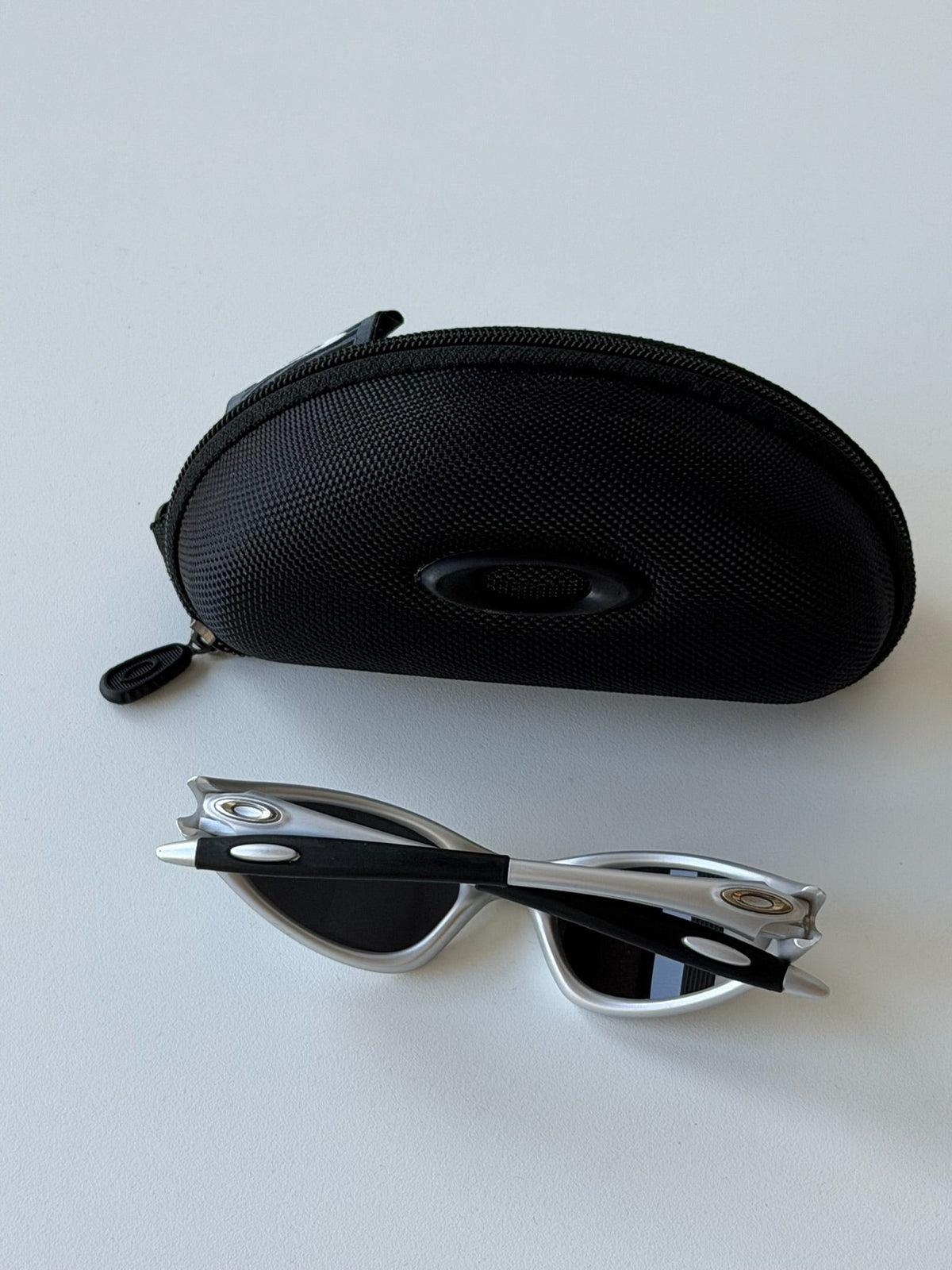 Oakley Eye Jacket Minute 1.0 Sunglasses – Silver / Mirror Chrome — original product photo 9