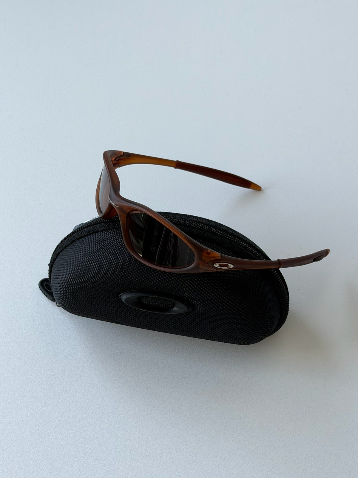 Oakley Eye Jacket Minute 1.0 Sunglasses – Transparent Brown / Brown — original product photo 3